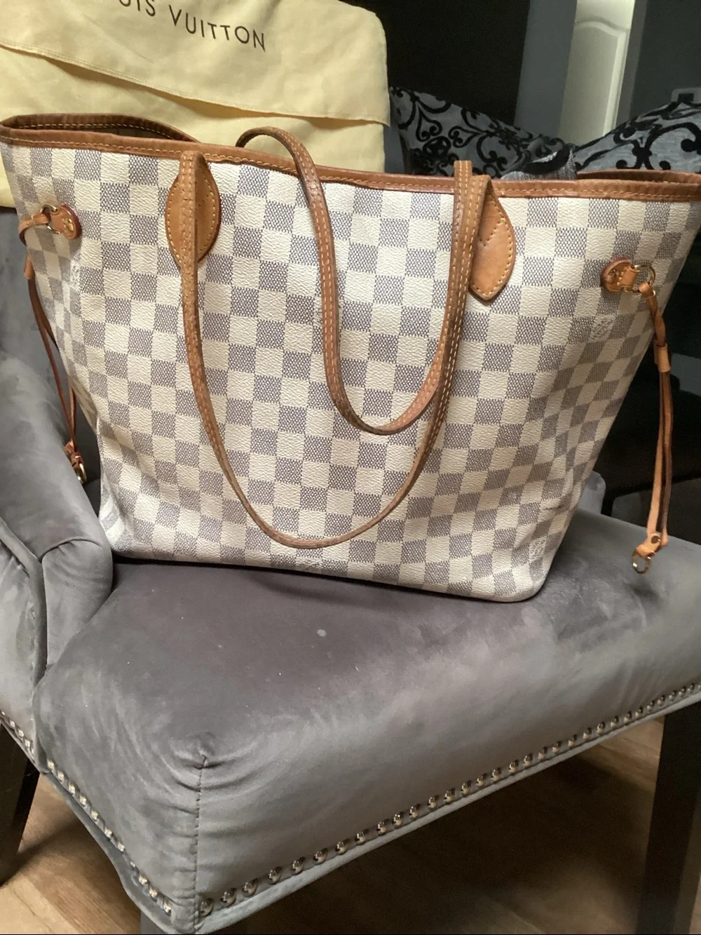 Louis Vuitton Damier Azur Canvas Neverfull Tote - White & Tan